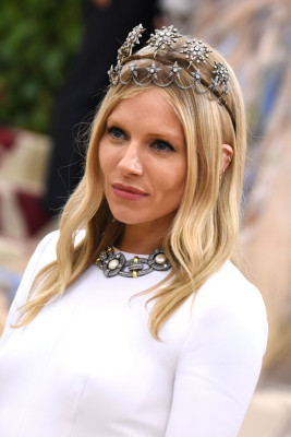 Sienna Miller pic #1035544