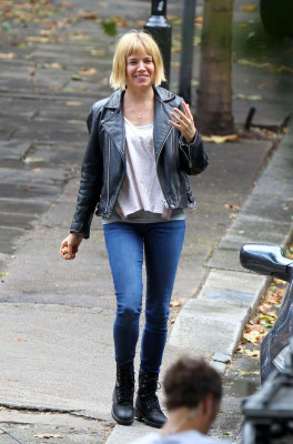 Sienna Miller pic #725105
