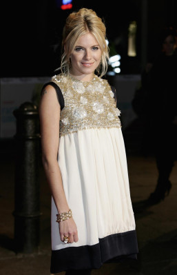 Sienna Miller pic #122299