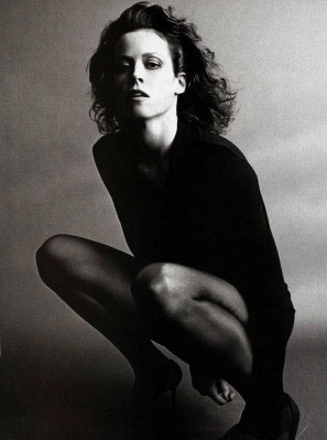 Sigourney Weaver pic #100508