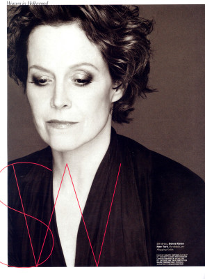 Sigourney Weaver pic #225087