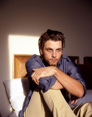 Skeet Ulrich pic #575446