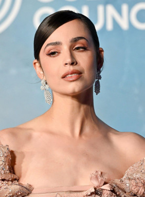 Sofia Carson at amfAR Venezia 2025