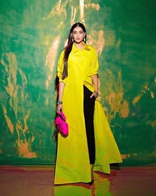 Sonam Kapoor pic #1358852