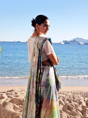 Sonam Kapoor pic #937518