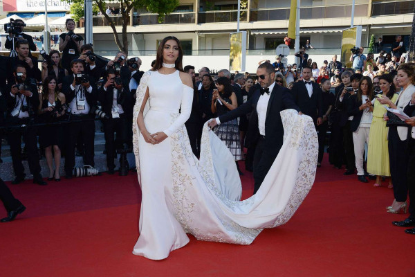 Sonam Kapoor pic #853037