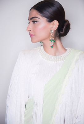Sonam Kapoor pic #938774