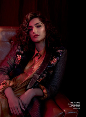 Sonam Kapoor pic #1178126