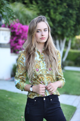 Sonya Esman pic #963739