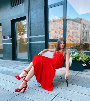 Sophia Ernst         pic #1274039