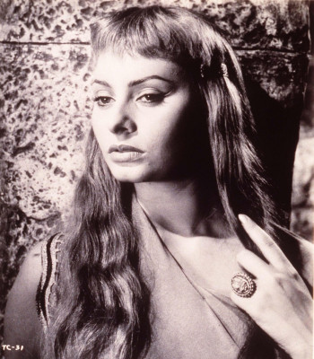 Sophia Loren pic #150001