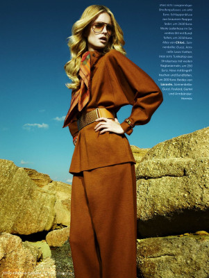 Sophie Holmes pic #1340309