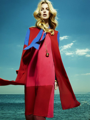 Sophie Holmes pic #1340307