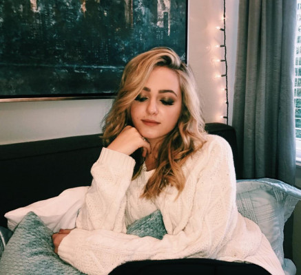 photo 7 in Sophie Reynolds gallery [id1013394] 2018-02-27 00:00:00