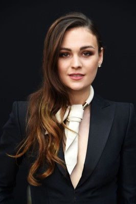 Sophie Skelton pic #1145178