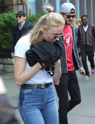 Sophie Turner (actress) pic #930682