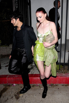 Sophie Turner (actress) pic #1279807
