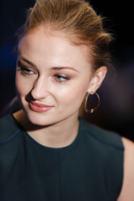 Sophie Turner (actress) pic #901913