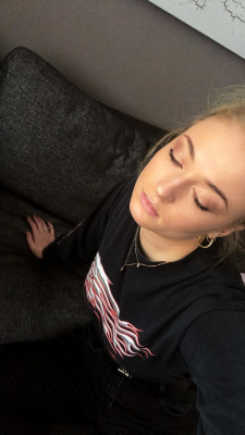 Sophie Turner (actress) pic #1026408
