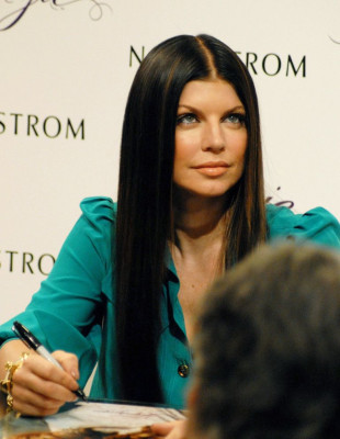 photo 10 in Stacy Ferguson gallery [id141564] 2009-03-25 00:00:00
