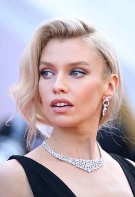 Stella Maxwell pic #1304647