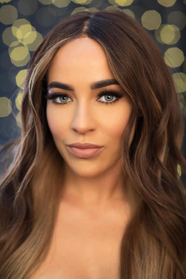 photo 6 in Stephanie Davis gallery [id1060021] 2018-08-22 00:00:00