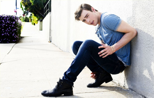 Sterling Beaumon pic #598094