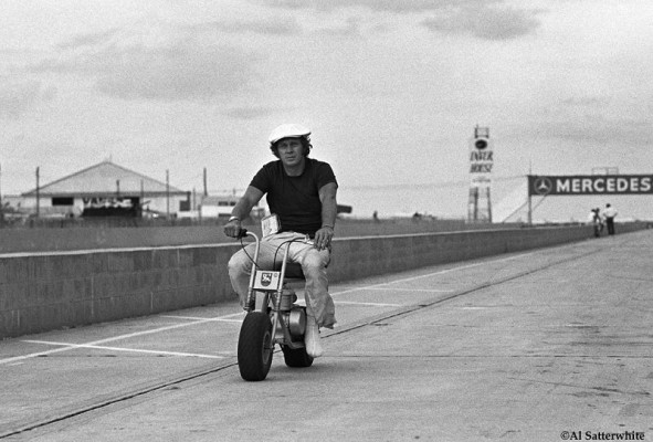 photo 20 in Steve McQueen gallery [id78931] -0001-11-30 00:00:00