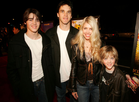 Steven R. McQueen pic #649311
