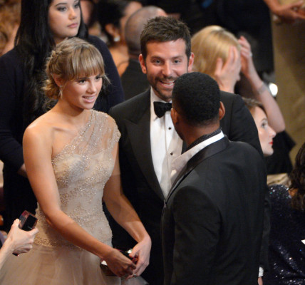 Suki Waterhouse pic #678073