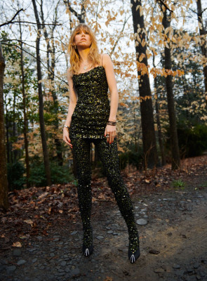 photo 10 in Suki Waterhouse gallery [id1324880] 2023-03-29 00:00:00