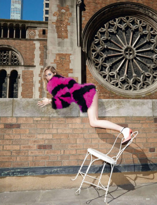 photo 19 in Suki Waterhouse gallery [id1157516] 2019-07-22 00:00:00