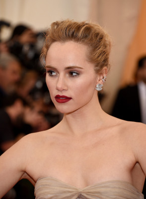 Suki Waterhouse pic #697202