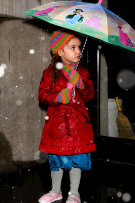 photo 19 in Suri Cruise gallery [id235059] 2010-02-11 00:00:00