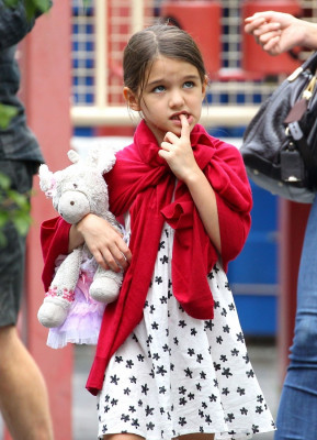 photo 17 in Suri Cruise gallery [id529280] 2012-09-04 00:00:00
