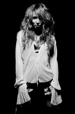 photo 5 in Svetlana Loboda gallery [id182096] 2009-09-21 00:00:00
