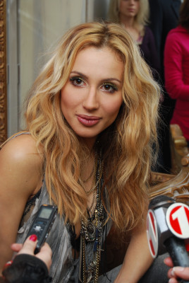 photo 6 in Svetlana Loboda gallery [id350765] 2011-02-28 00:00:00
