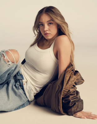 Sydney Sweeney - American Eagle 'The Sydney Jean' Campaign 2025