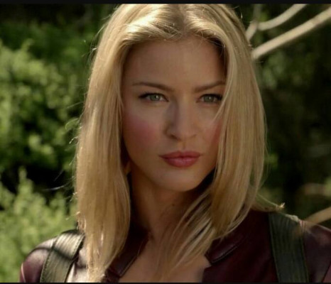 Tabrett Bethell pic #1209842