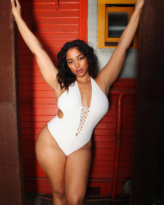 Tabria Majors pic #1161450