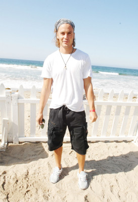 Taylor Kitsch pic #540356
