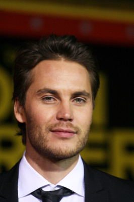 Taylor Kitsch pic #534862
