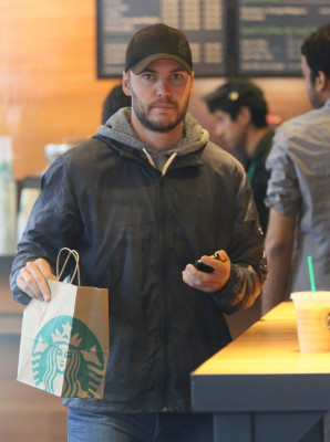 Taylor Kitsch pic #540793