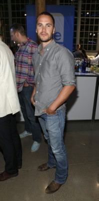 Taylor Kitsch pic #665543