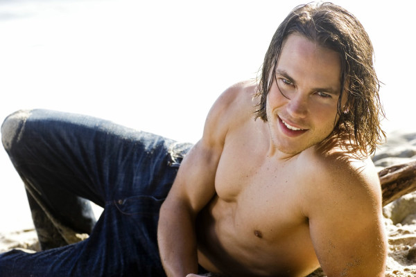 Taylor Kitsch pic #207988