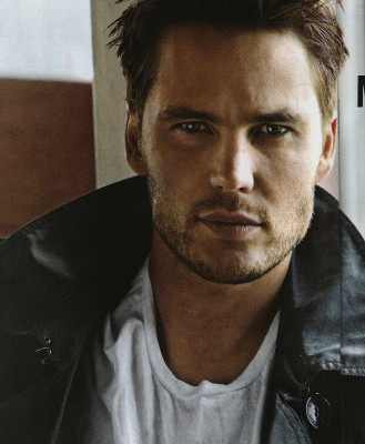 Taylor Kitsch pic #800639