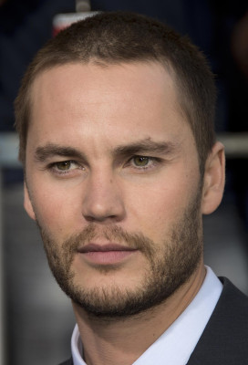 Taylor Kitsch pic #531348