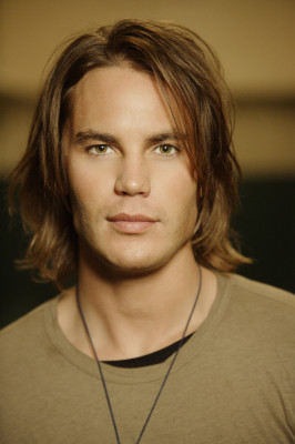 Taylor Kitsch pic #528889