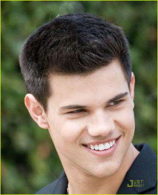 Taylor Lautner pic #253356