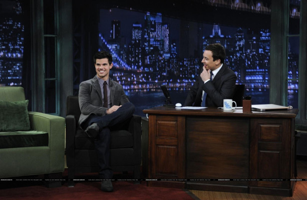 Taylor Lautner pic #289385